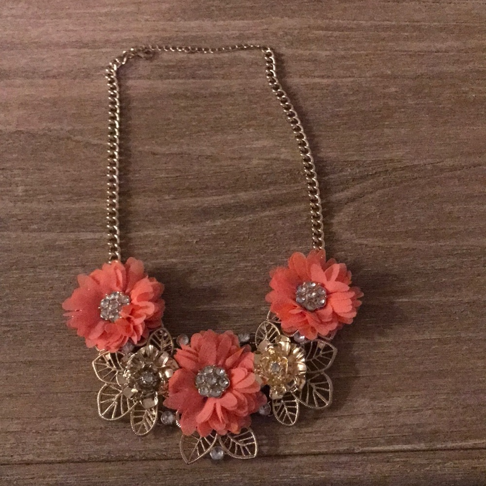 Coral and gold fashion necklace